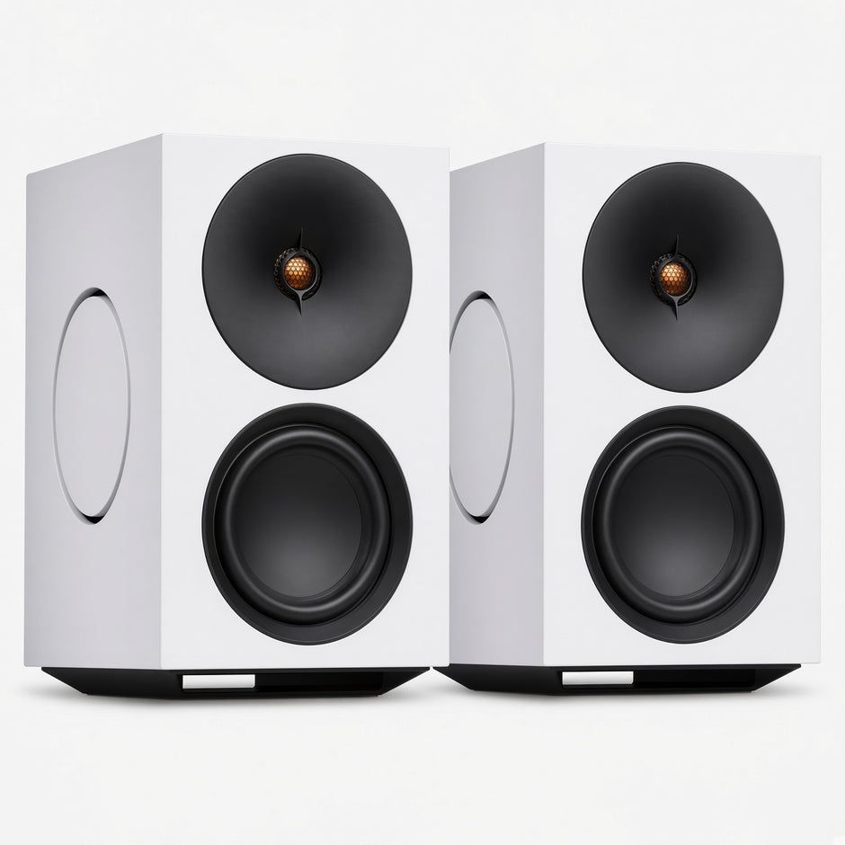 Cambridge Audio L/R X white active speakers, front pair with side passive radiators