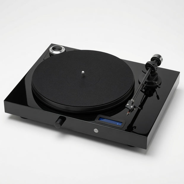 Pro-Ject Juke Box E all-in-one turntable system in high gloss black with built-in amplifier and Bluetooth